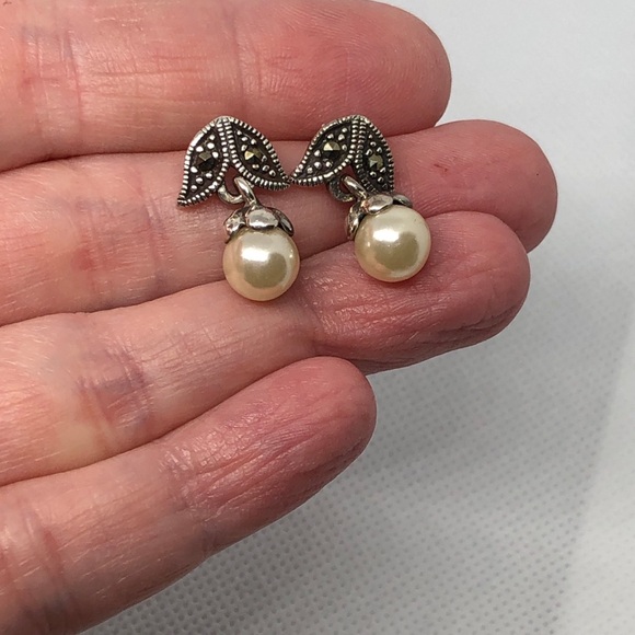 Vintage Sterling Silver Marcasite & Pearl Drop Tulip Earrings - Picture 3 of 5